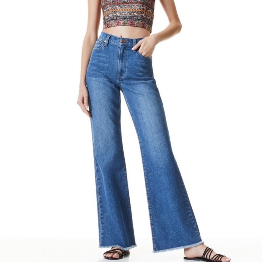 Alice + Olivia Fabulous 70s Bootcut Jeans Best Interest Blue Frayed Hem 24 Waist